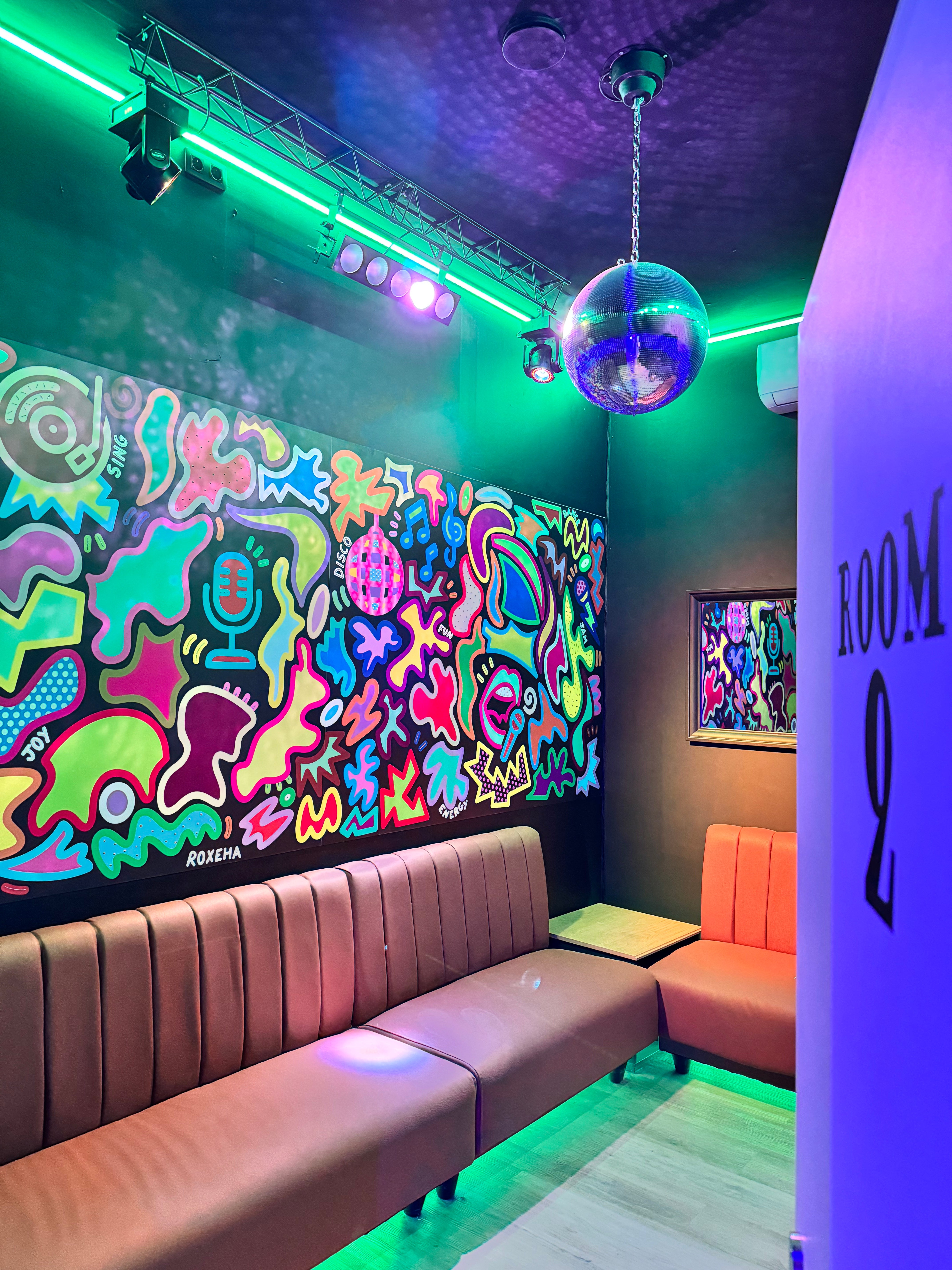 KARAOKE ROOMS