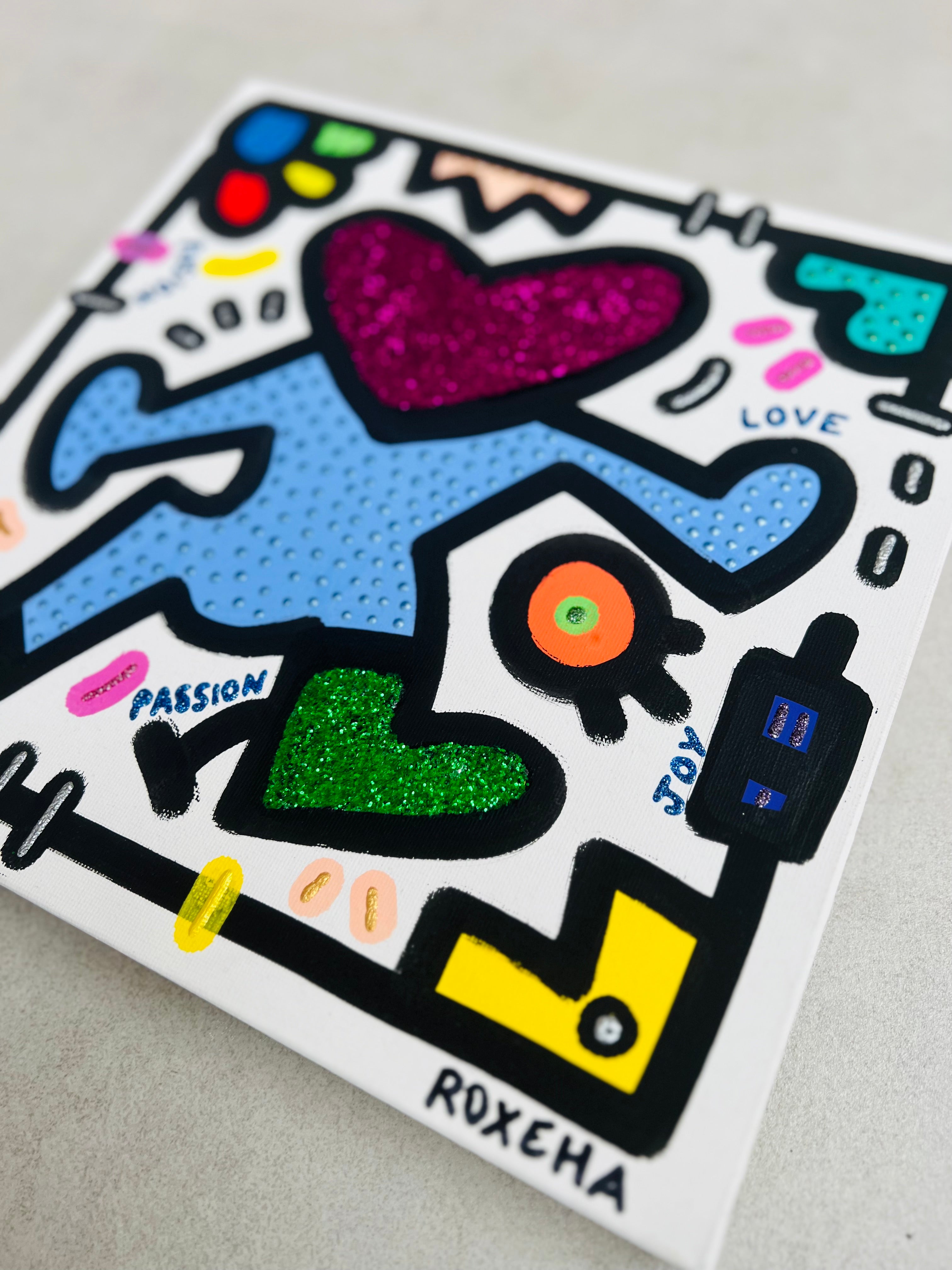 tableau artwork pop art deco interior expo peintre belge artiste belge decoration original peinture Keith haring ROMERO BRITTO peps good vibes decoratie belgique Bruxelles Brussel print gallery popart epoxy résine resin contemporain contemporary abstract abstrait kunst kunstenaar Belgium artist design galerie galerij doodle frenchie French bulldog colors colours oeuvre
