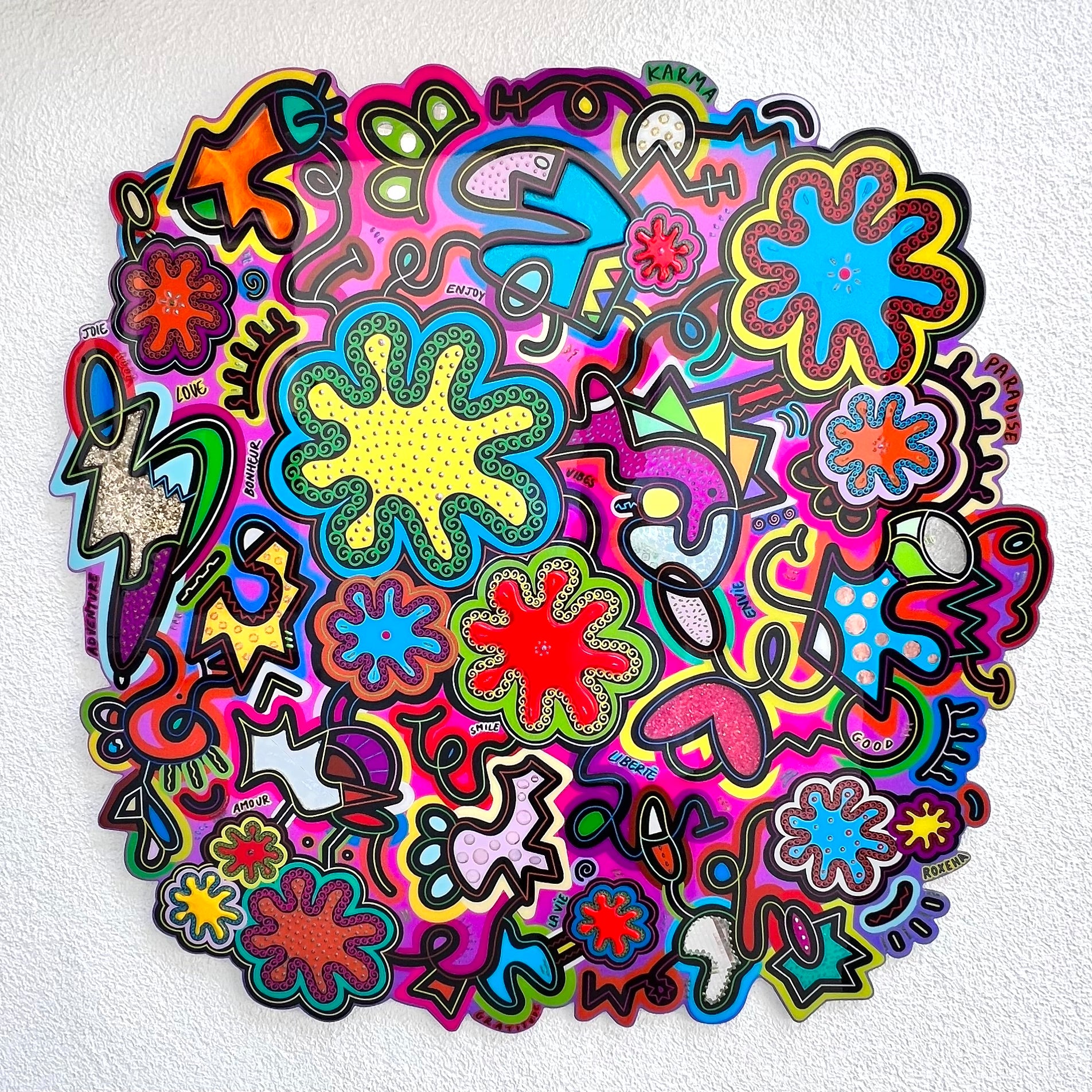 tableau pop art deco intérieure interior expo peintre belge artiste belge decoration original peinture Keith haring peps good vibes decoratie belgique Bruxelles Brussel print gallery popart epoxy résine resin contemporain contemporary abstract abstrait kunst kunstenaar belg Belgium Belgian artist design galerie galerij
