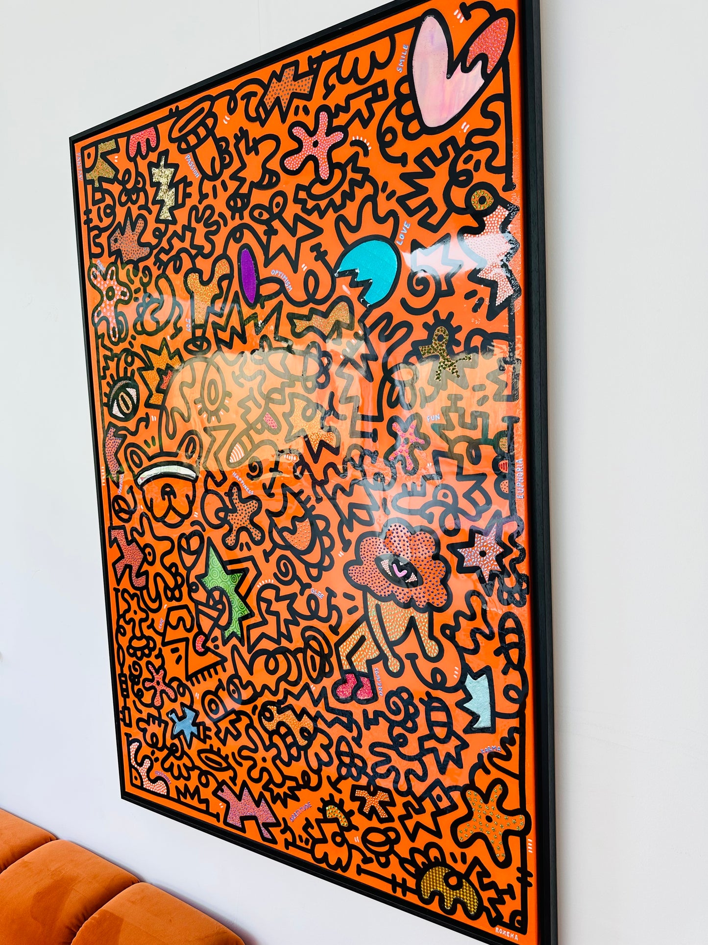 tableau pop art deco intérieure interior expo peintre belge artiste belge decoration original peinture Keith haring peps good vibes decoratie belgique Bruxelles Brussel print gallery popart epoxy résine resin contemporain contemporary abstract abstrait kunst kunstenaar belg Belgium Belgian artist design galerie galerij affordable art fair Brussels aaf doodle