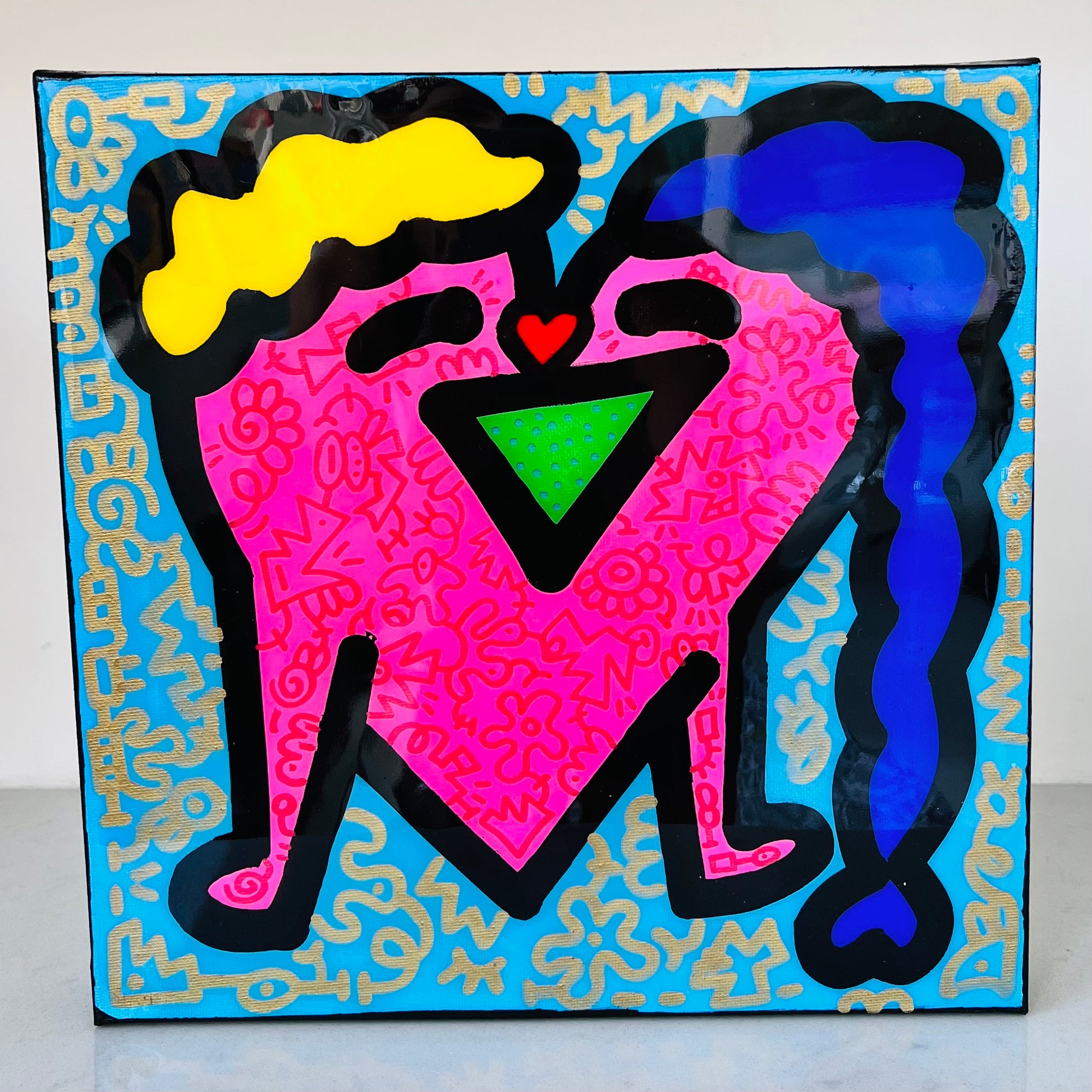 tableau pop art deco intérieure interior expo peintre belge artiste belge decoration original peinture Keith haring peps good vibes decoratie belgique Bruxelles Brussel print gallery popart epoxy résine resin contemporain contemporary abstract abstrait kunst kunstenaar belg Belgium Belgian artist design galerie galerij affordable art fair Brussels aaf doodle frenchie French bulldog