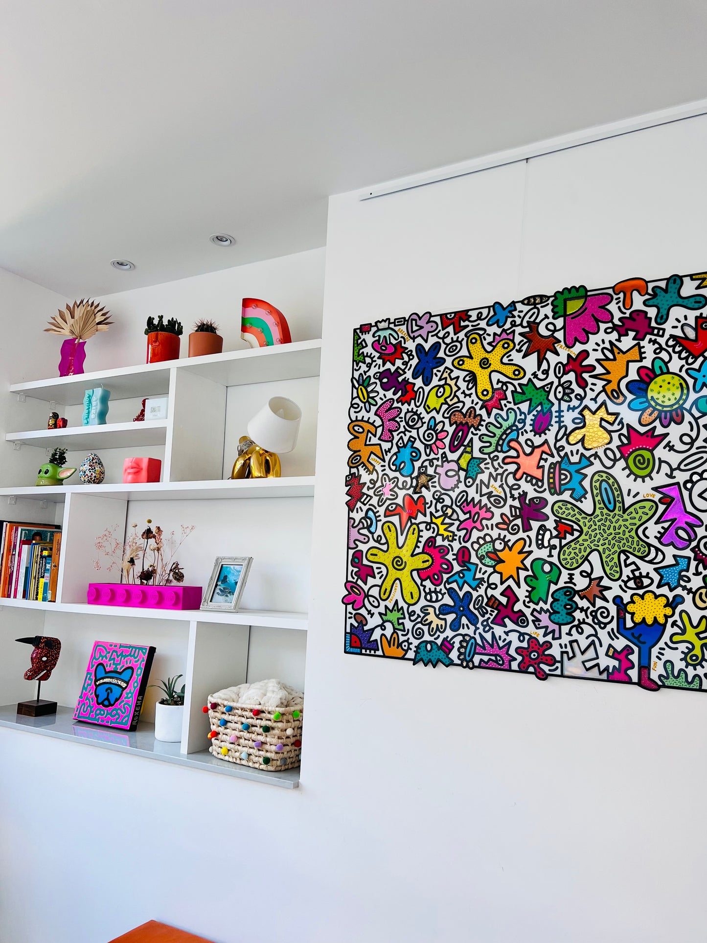 tableau pop art deco intérieure interior expo peintre belge artiste belge decoration original peinture Keith haring peps good vibes decoratie belgique Bruxelles Brussel print gallery popart epoxy résine resin contemporain contemporary abstract abstrait kunst kunstenaar belg Belgium Belgian artist design galerie galerij affordable art fair Brussels aaf doodle frenchie French bulldog