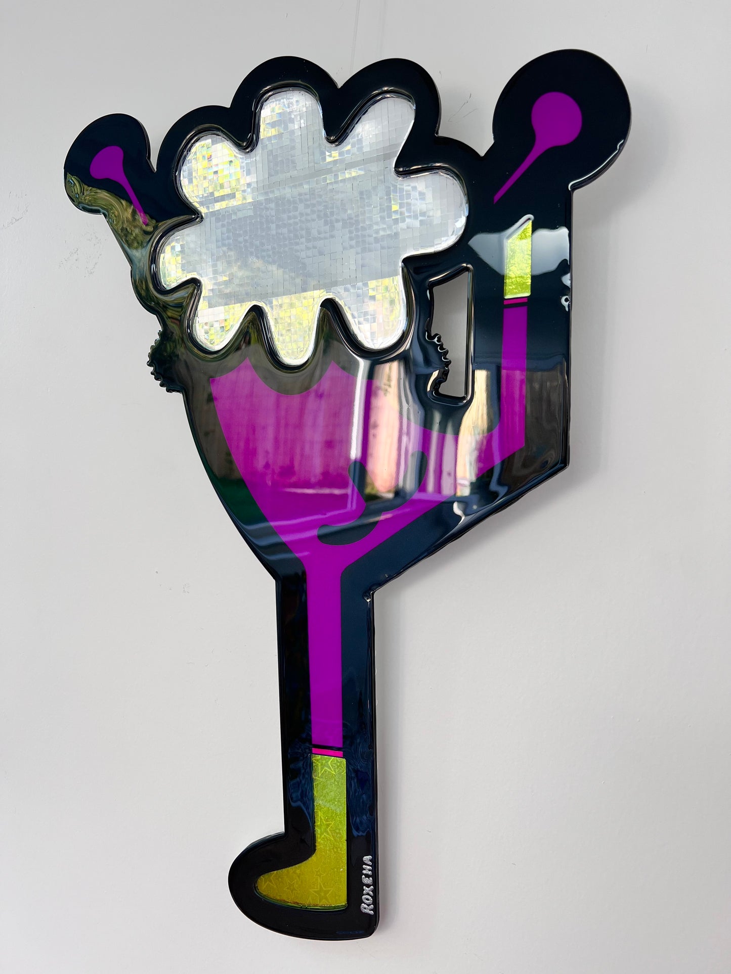 tableau pop art deco intérieure interior expo peintre belge artiste belge decoration original peinture Keith haring peps good vibes decoratie belgique Bruxelles Brussel print gallery popart epoxy résine resin contemporain contemporary abstract abstrait kunst kunstenaar belg Belgium Belgian artist design galerie galerij affordable art fair Brussels aaf doodle frenchie French bulldog