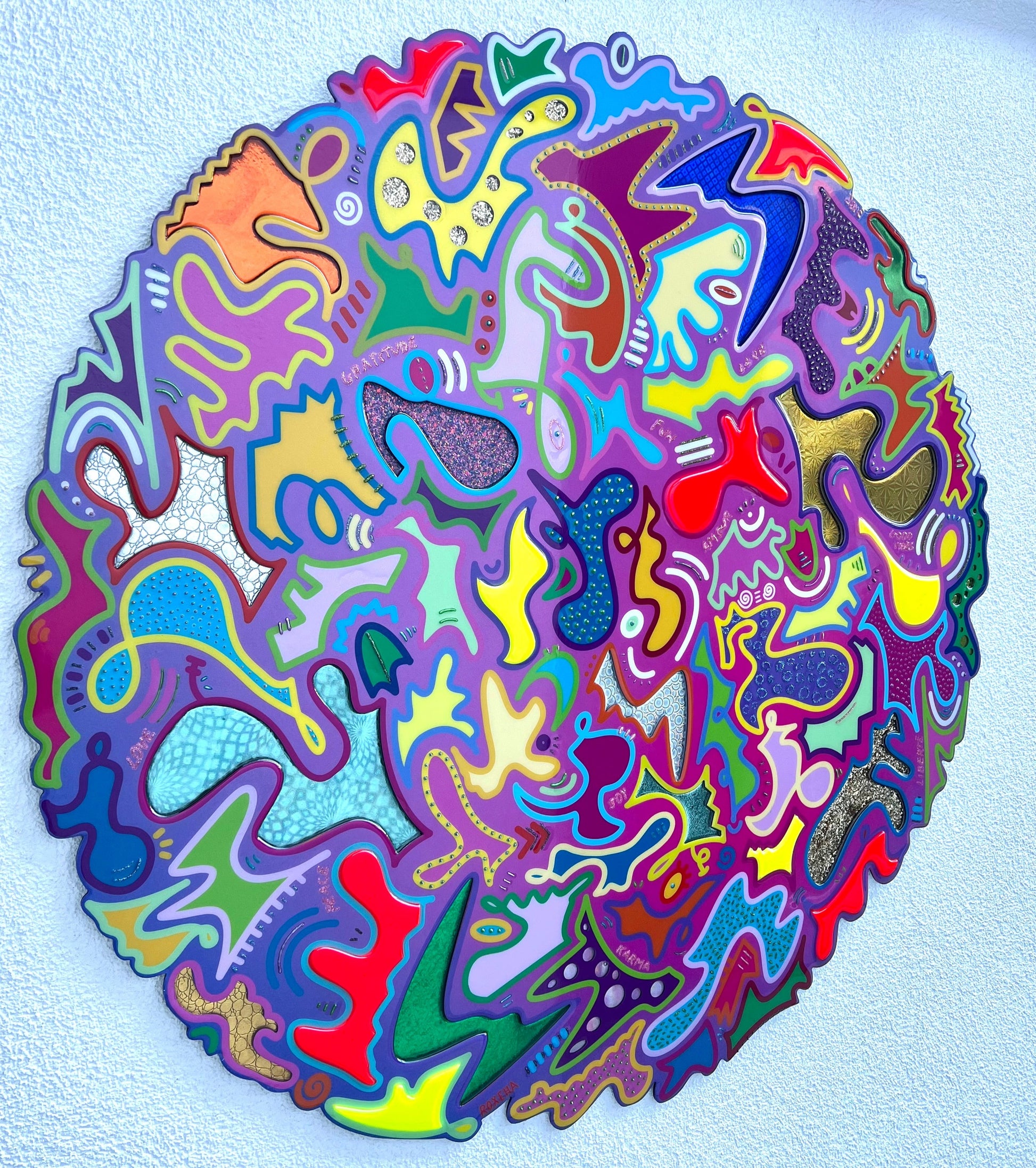 tableau pop art deco intérieure interior expo peintre belge artiste belge decoration original peinture Keith haring peps good vibes decoratie belgique Bruxelles Brussel print gallery popart epoxy résine resin contemporain contemporary abstract abstrait kunst kunstenaar belg Belgium Belgian artist design galerie galerij