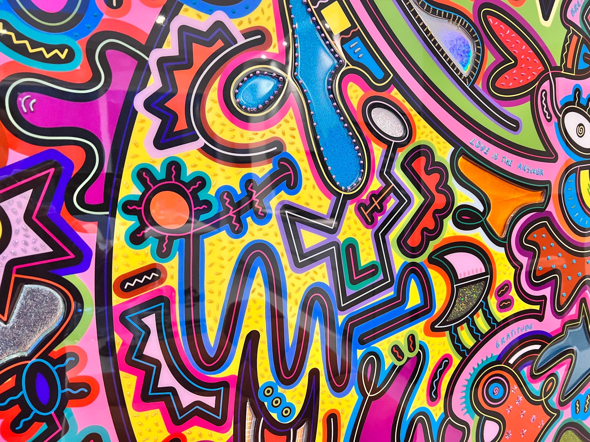 tableau pop art deco intérieure interior expo peintre belge artiste belge decoration original peinture Keith haring peps good vibes decoratie belgique Bruxelles Brussel print gallery popart epoxy résine resin contemporain contemporary abstract abstrait kunst kunstenaar belg Belgium Belgian artist design galerie galerij